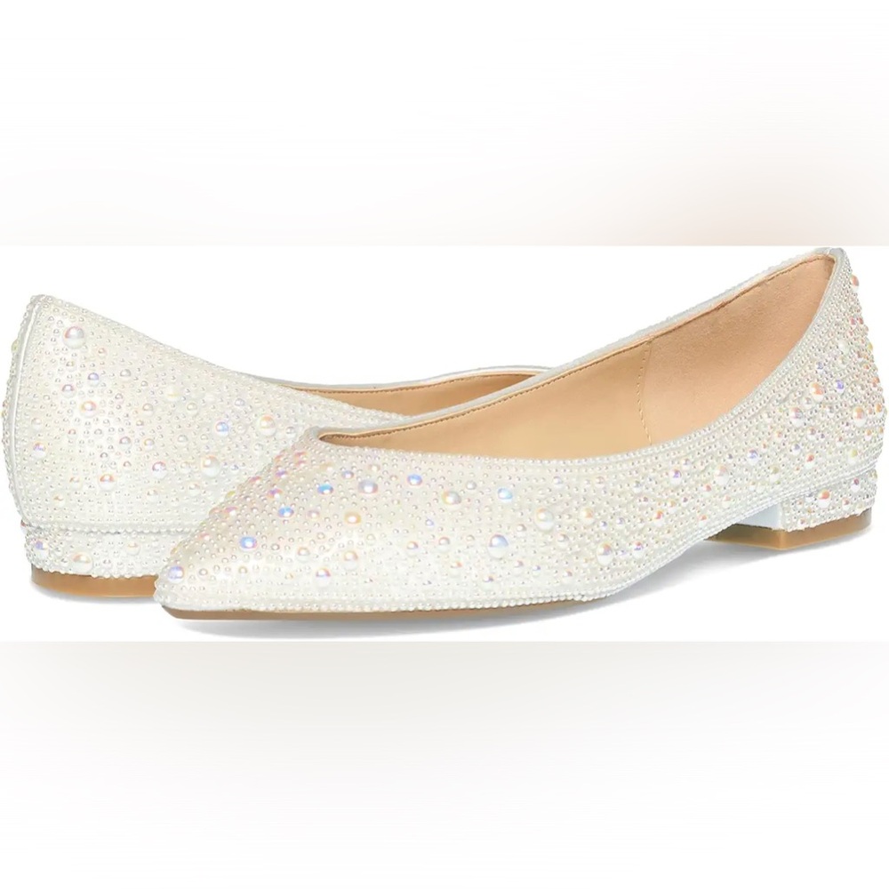 Betsey Johnson ivory beaded Jude flats size 7 worn once
